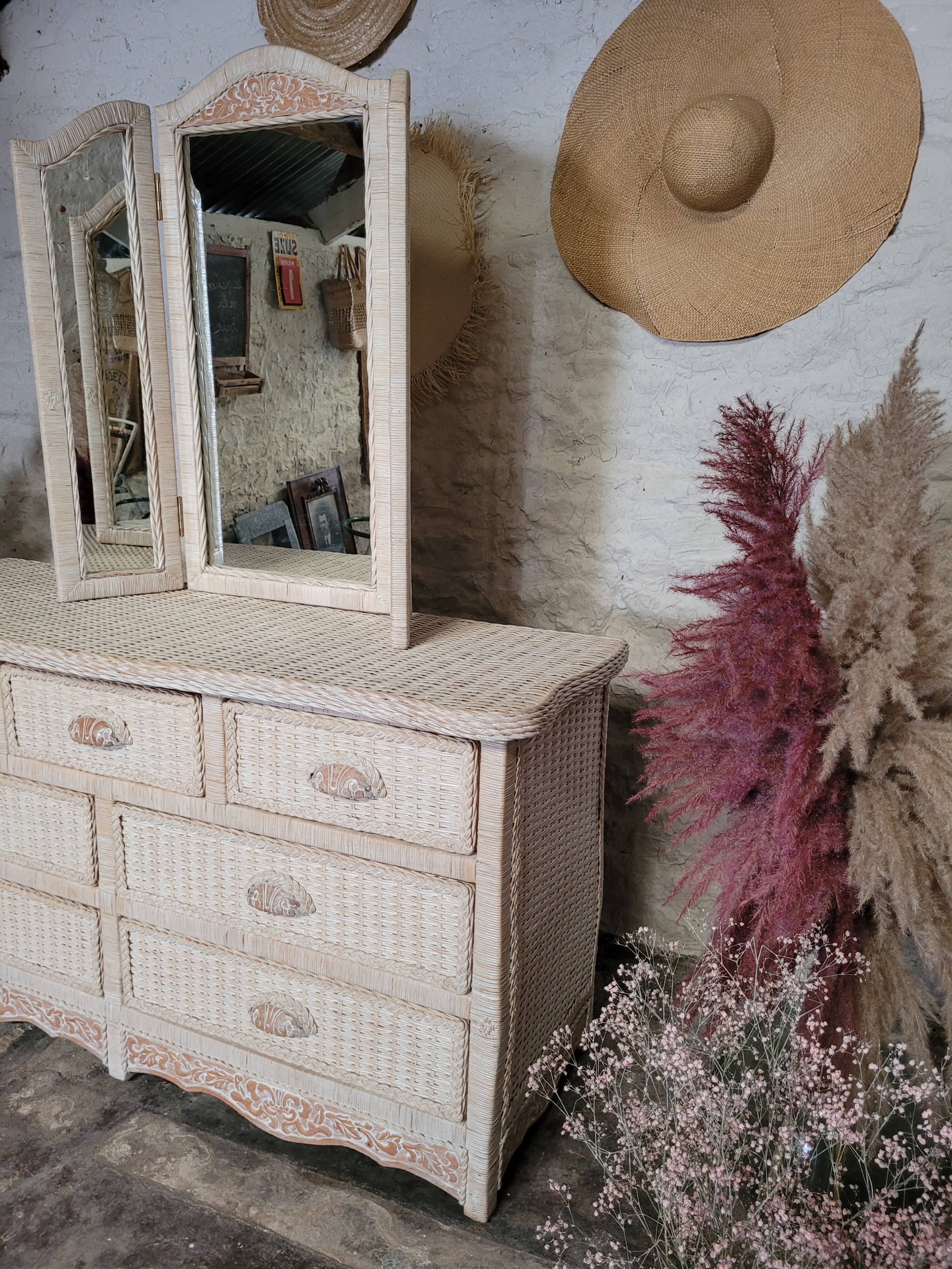 Rattan chest of drawers 80s and its mirror