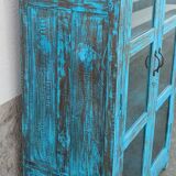 Armoire vitrée en bois ancien bleu