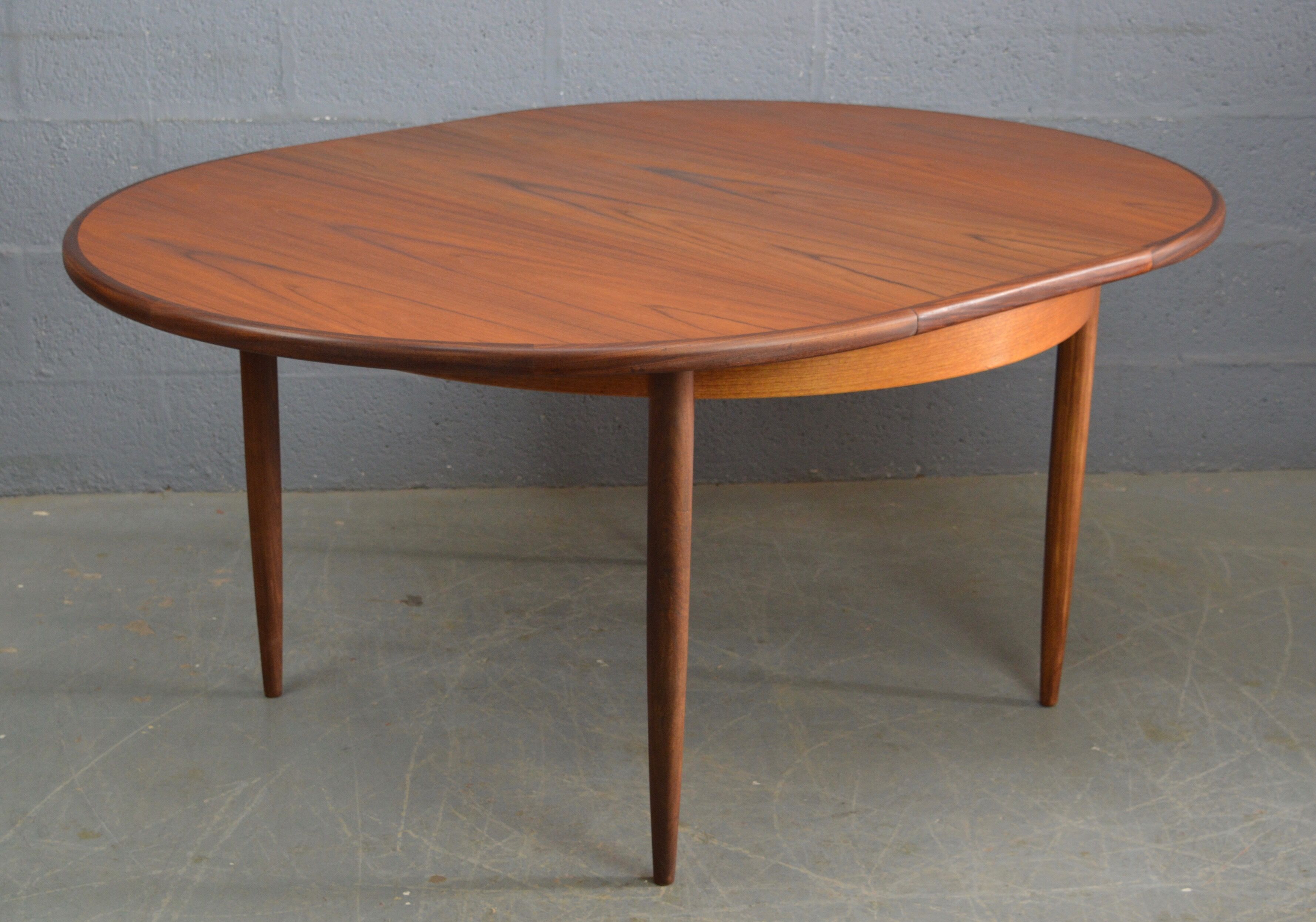 Mid Century Vintage Round G Plan Dinning Table