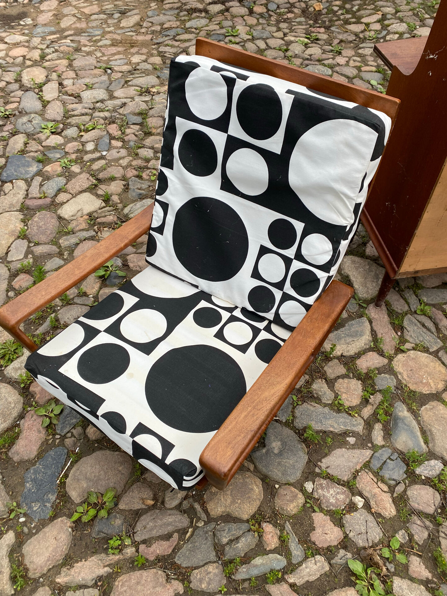 Swivel lounge chair by Arne Wahl Iversen