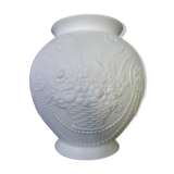 Porcelain biscuit vase M Frey Kaiser