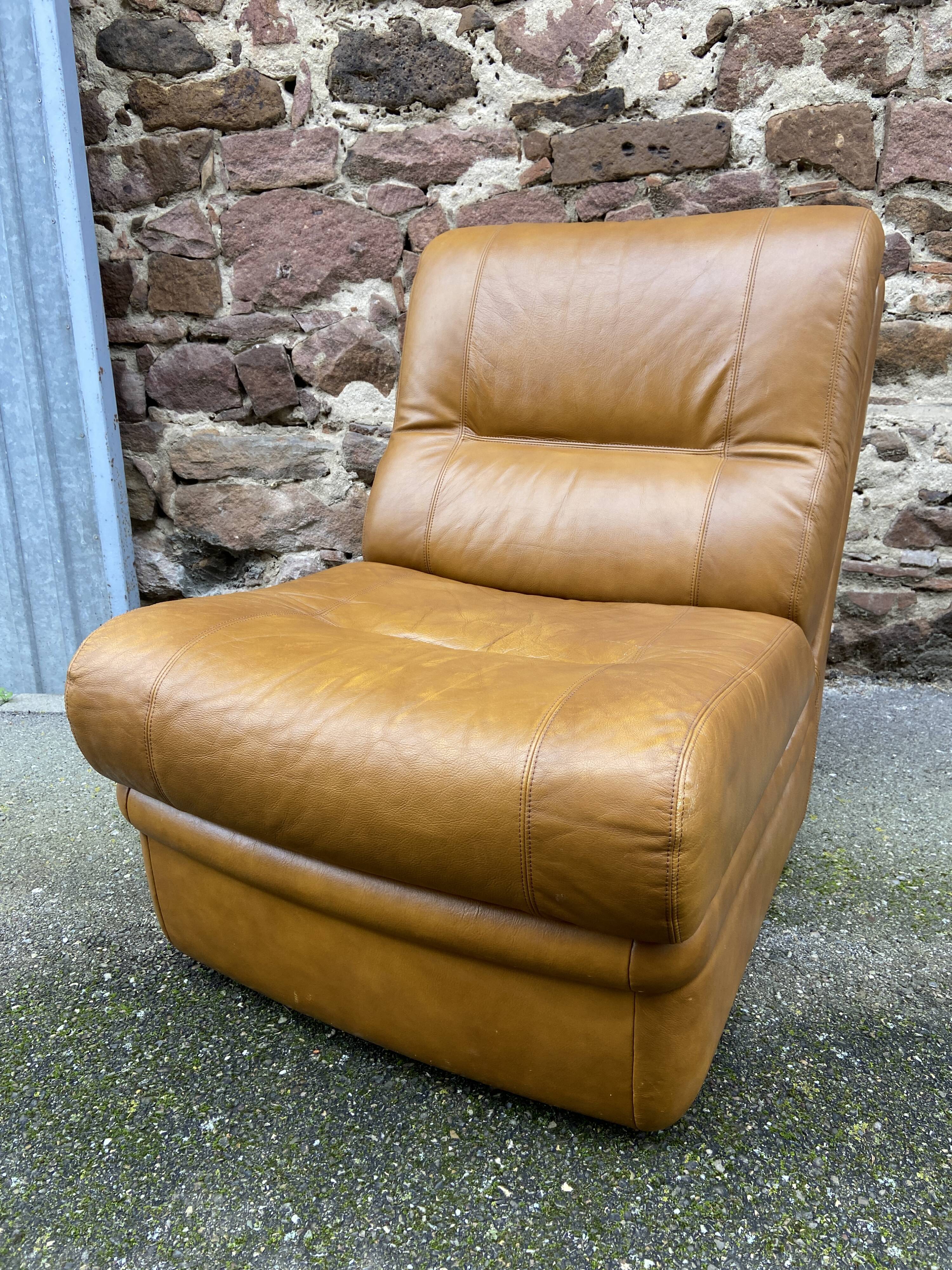 Vintage 1970s beka club leather lounge chair