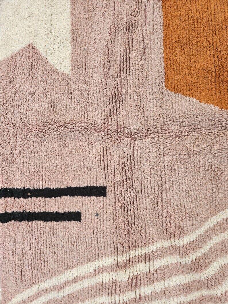 Traditional Atlas Beni Mrirt carpet