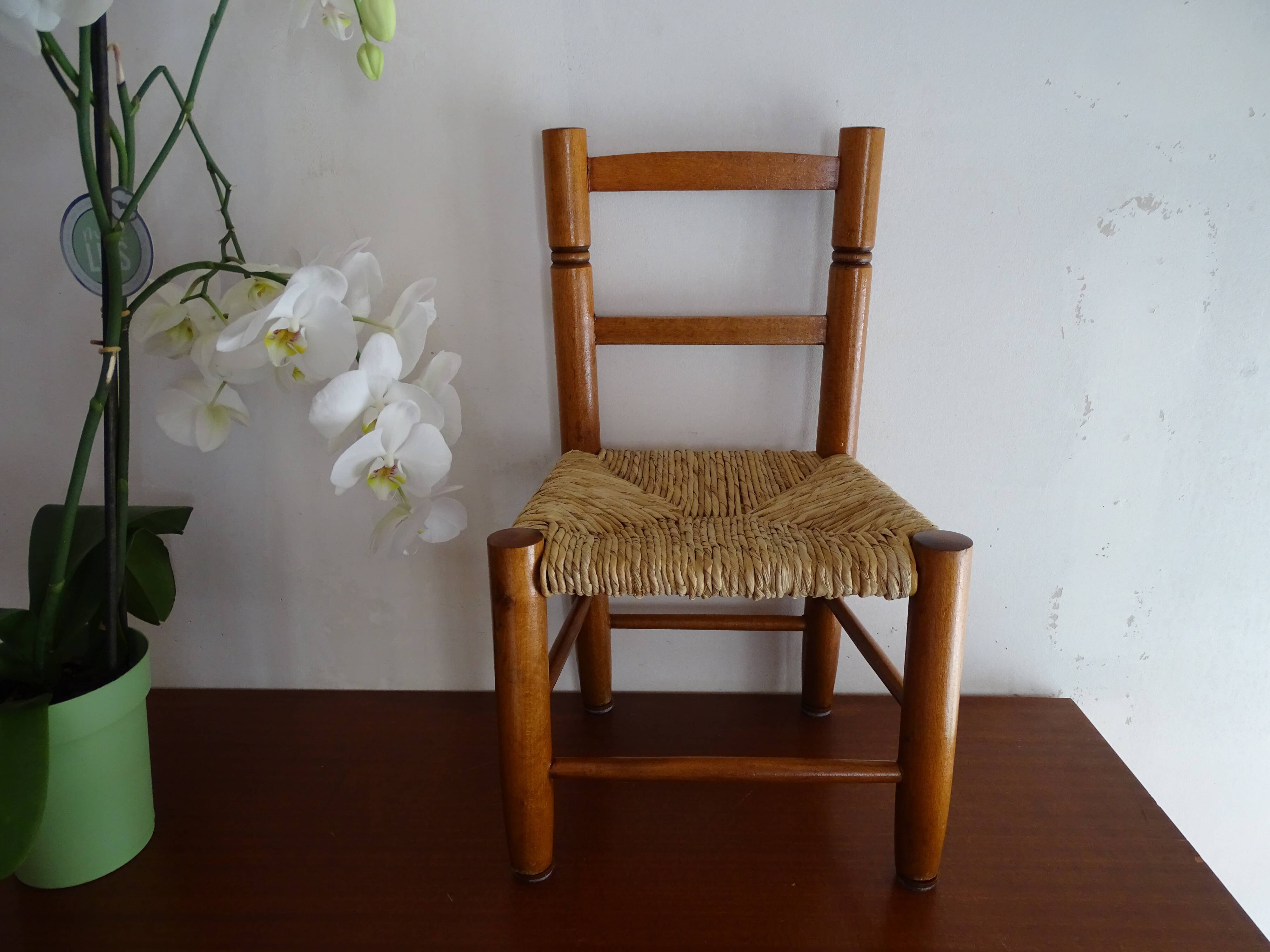Chaise bois paillé enfant vintage 50 cm