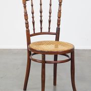 Charming, very elegant vintage Thonet design dining room/bistro chair