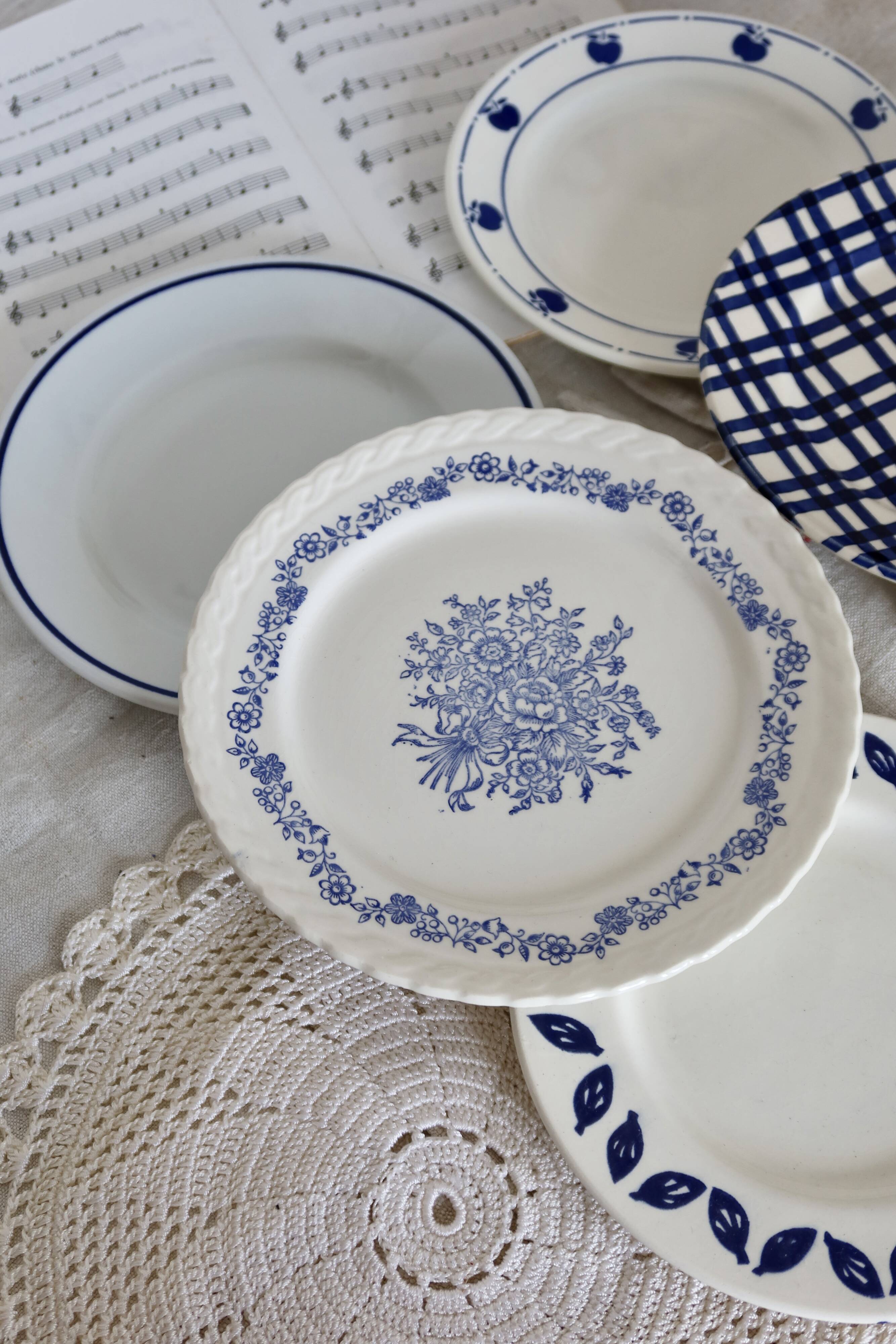 6 vintage earthenware and blue and white porcelain dessert plates - Roxanna lot