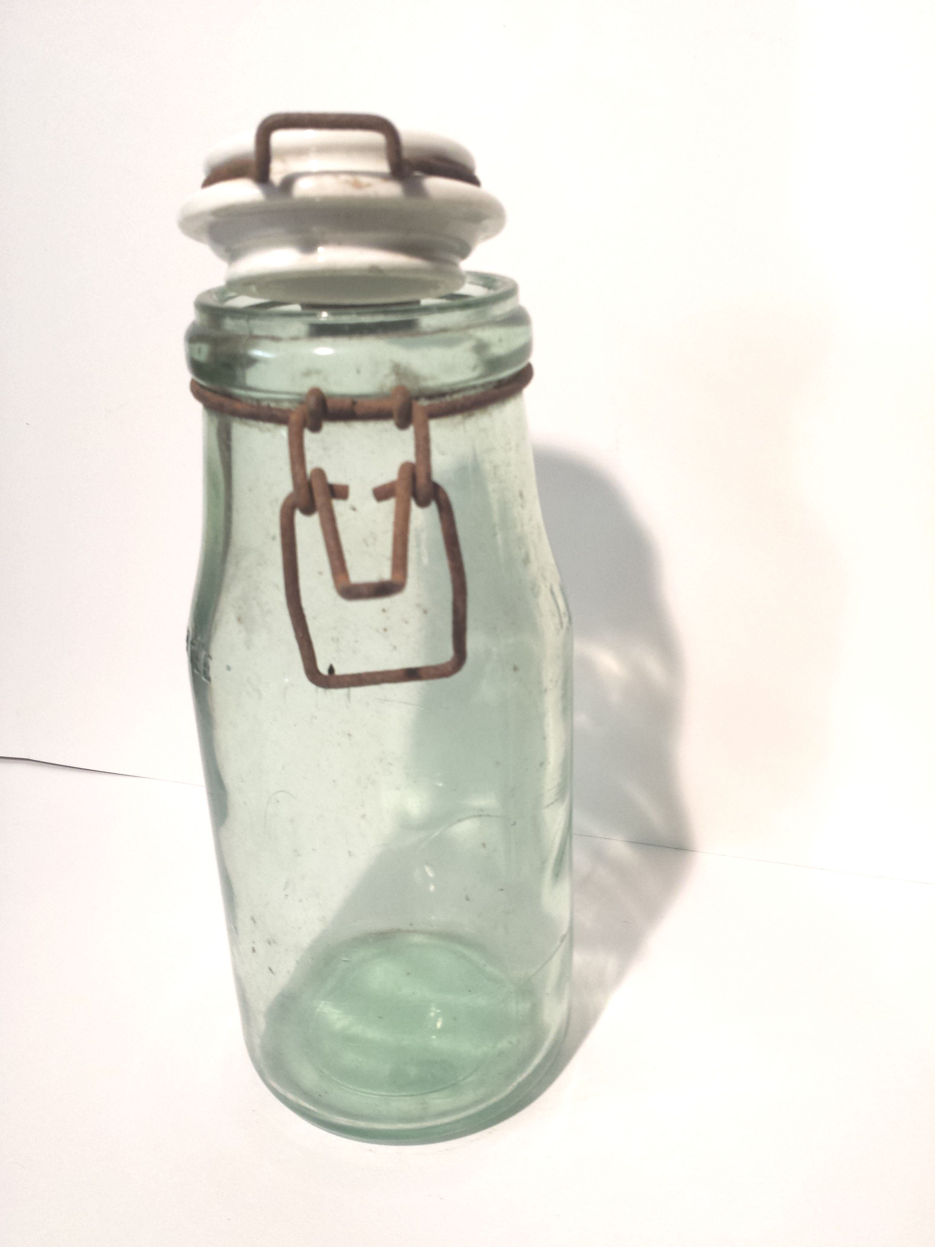 Bocal vintage  " l'idéale" bouchon faience  litre