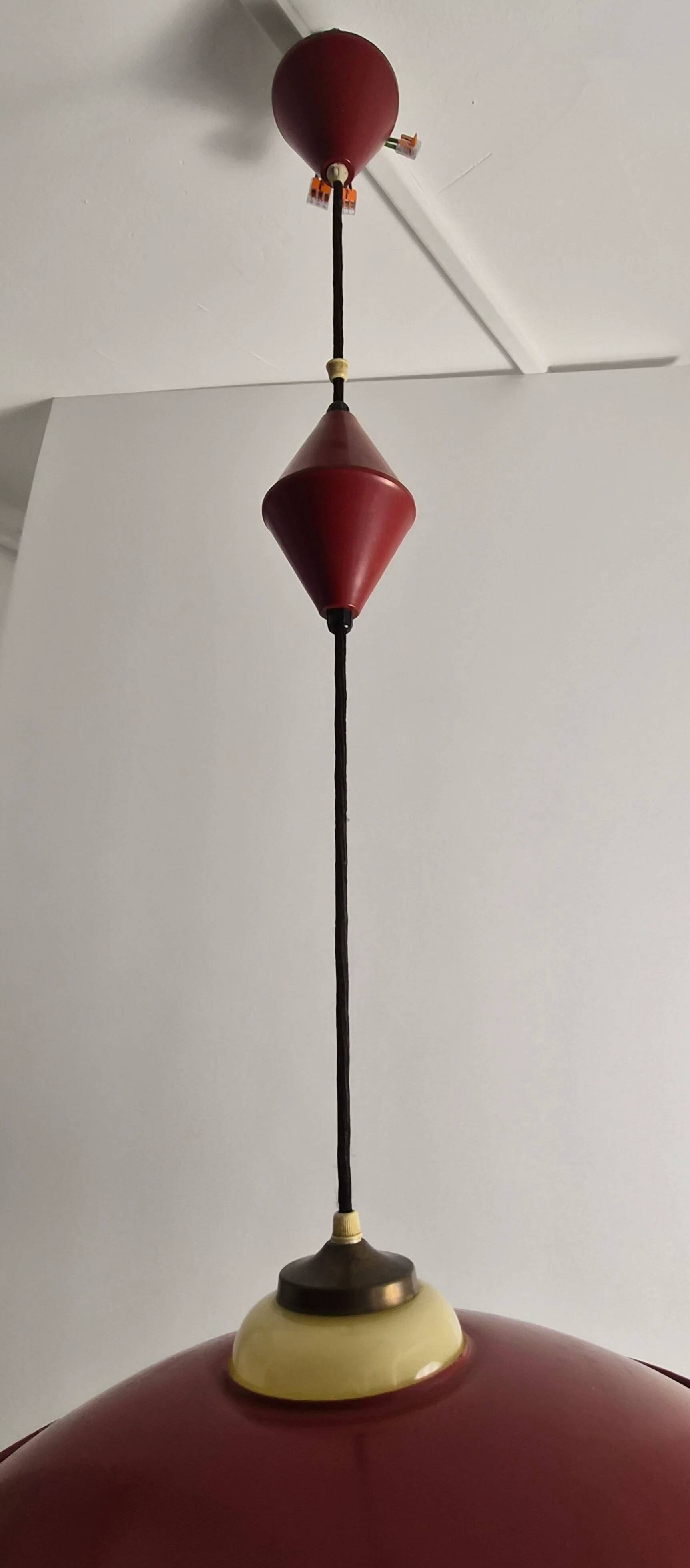 Extensible metal and opaline pendant light, Denmark, 1960.