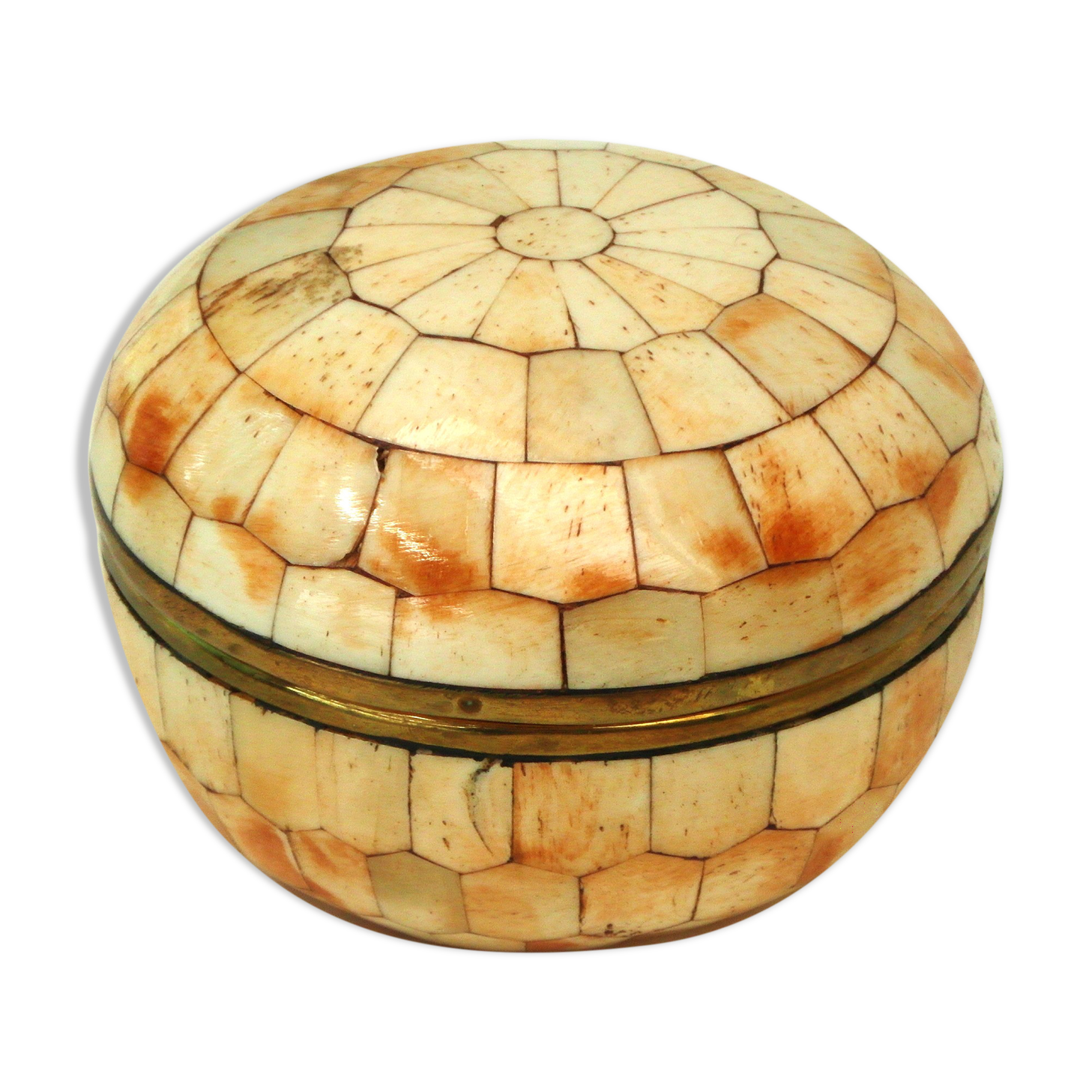Ivory partitioned box