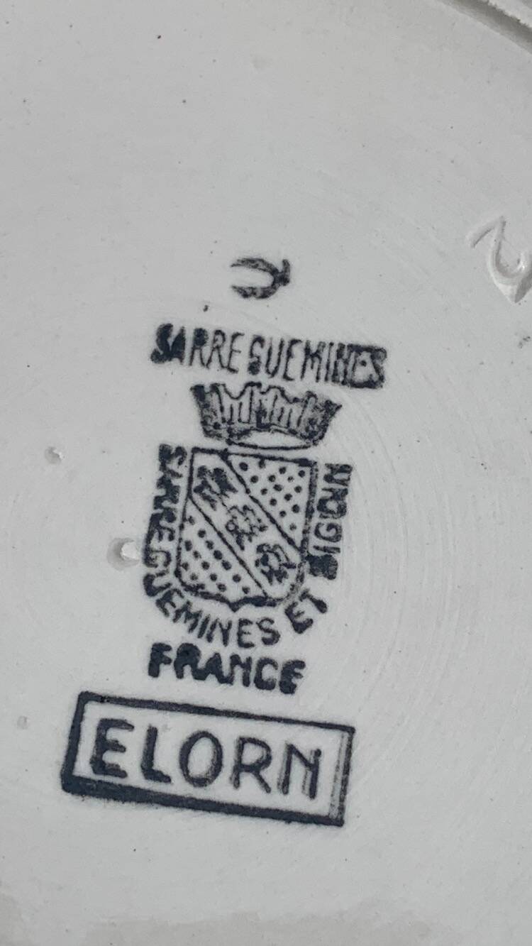 Salad bowl, Elorn model, Digoin and Sarreguemines, France, carnation motifs