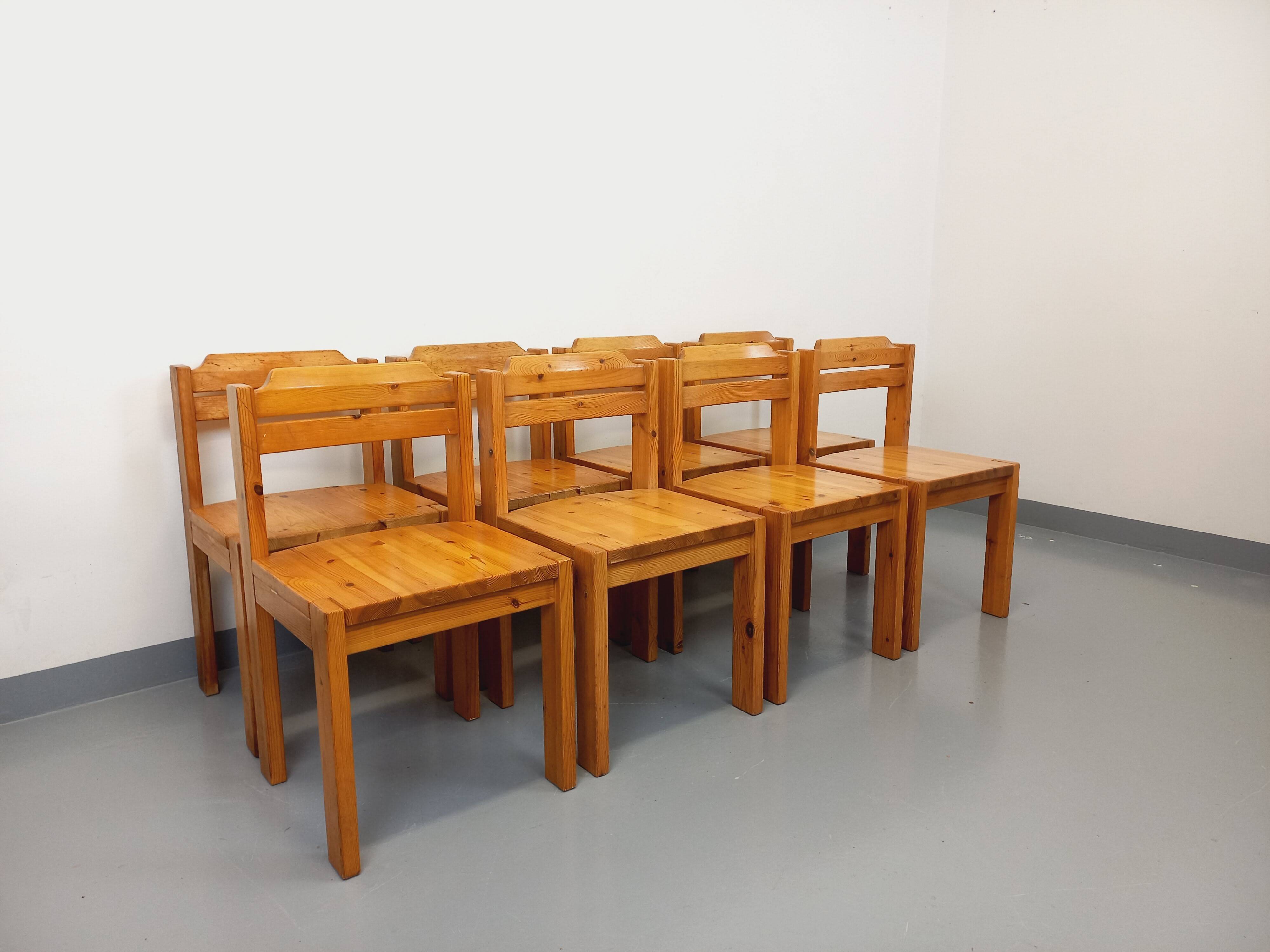 Set of 8 vintage Scandinavian chairs by Ilmari Tapiovaara for Asko in pine