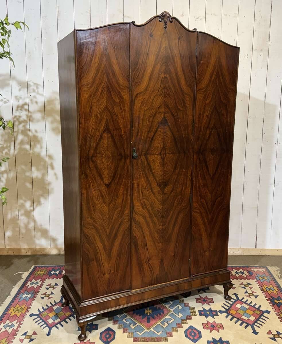 English wardrobe from the 1930s in walnut.