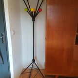 Parrot coat rack