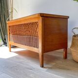 Vintage wooden and rattan storage bench – 1960s – Retro storage bench