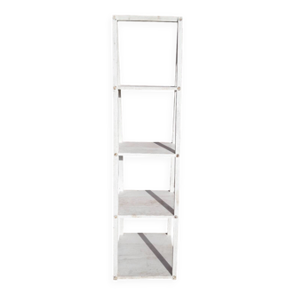 Wall shelf