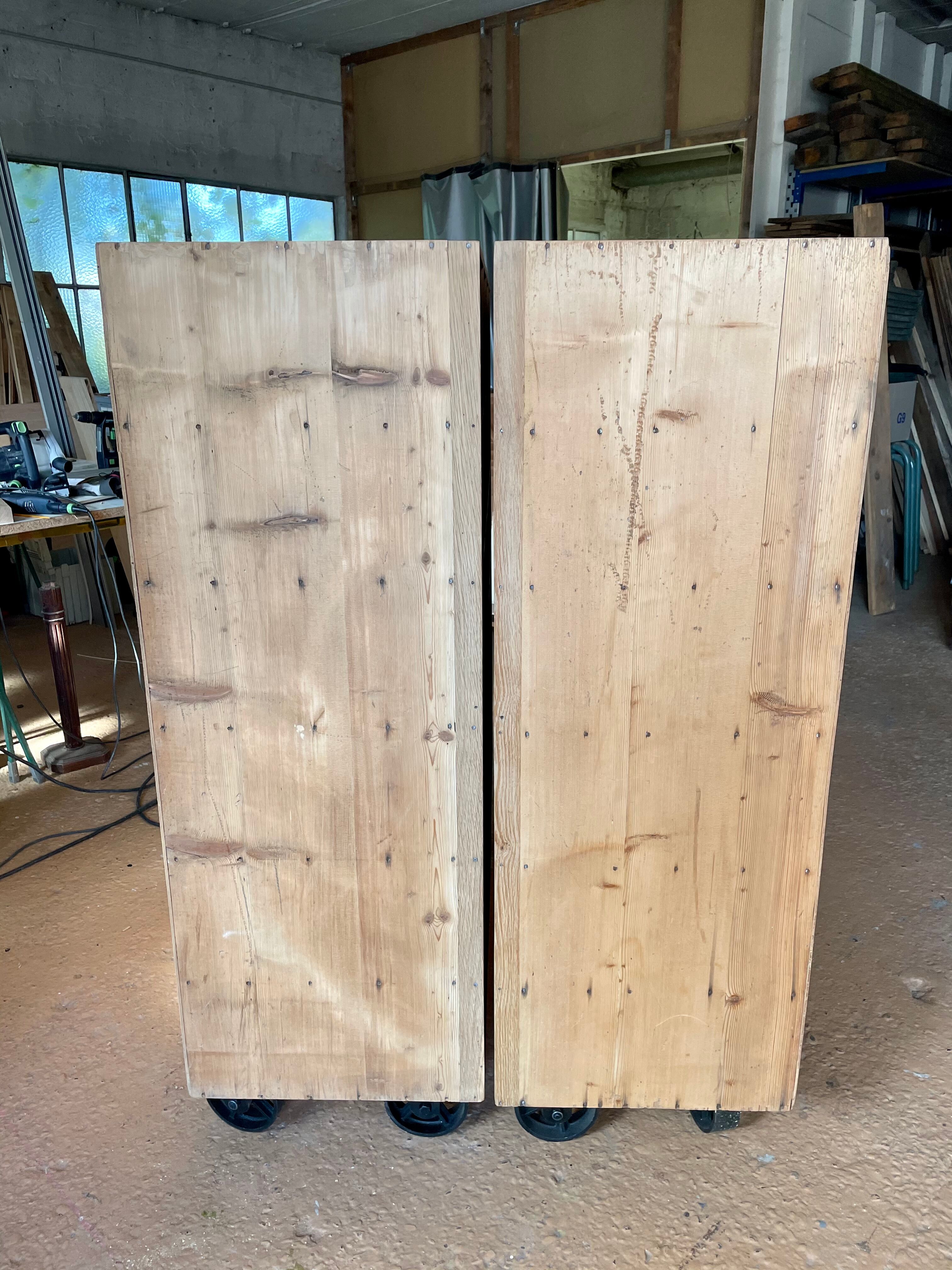 Trade furniture 24 lockers