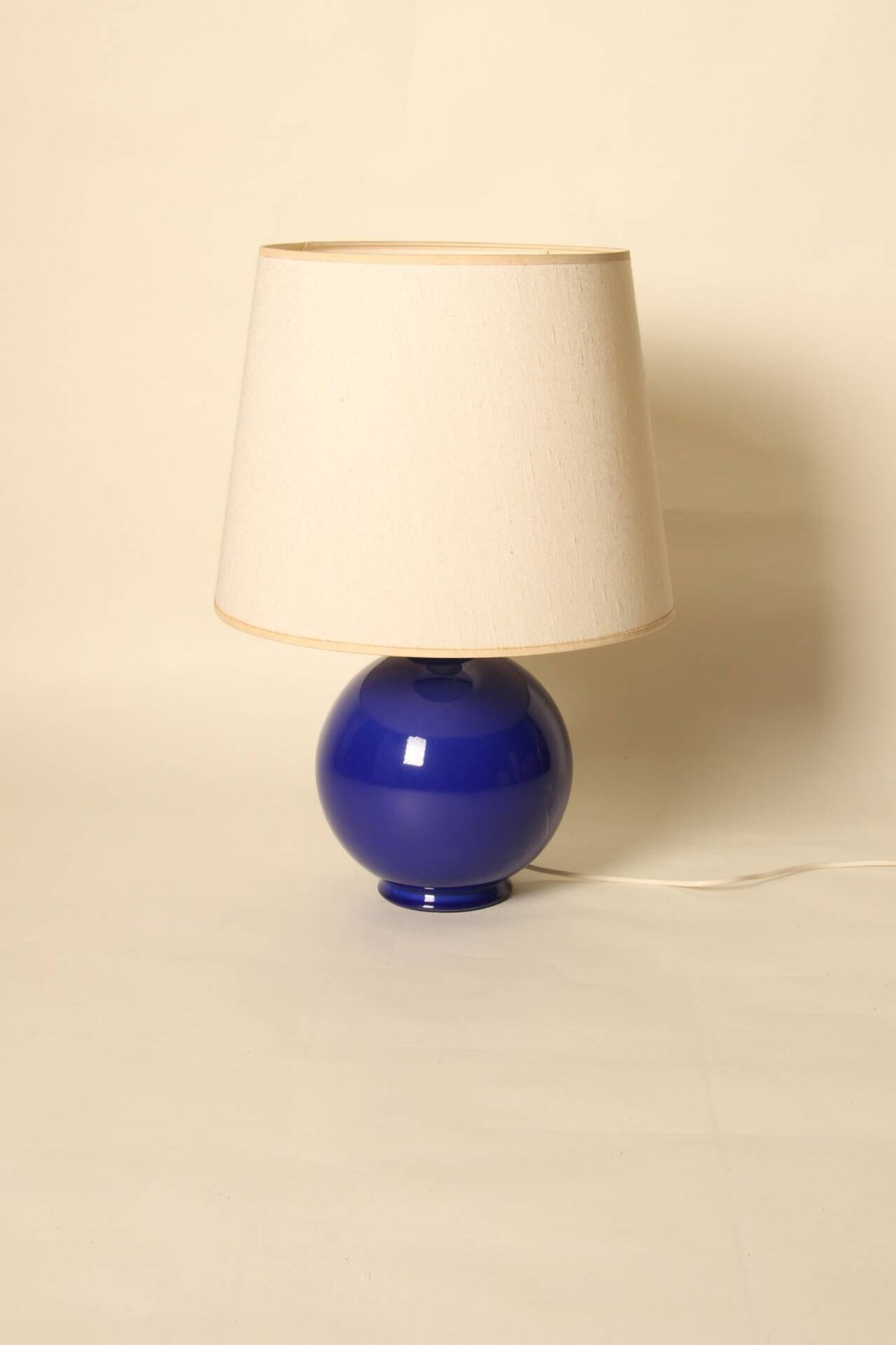 Ceramic lamp base by Robert Kostka