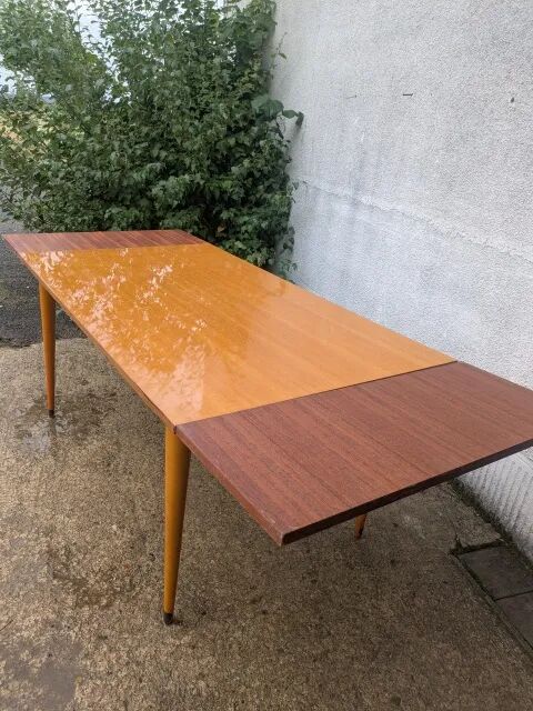 Vintage extendable table