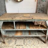 Carpenter's workbench