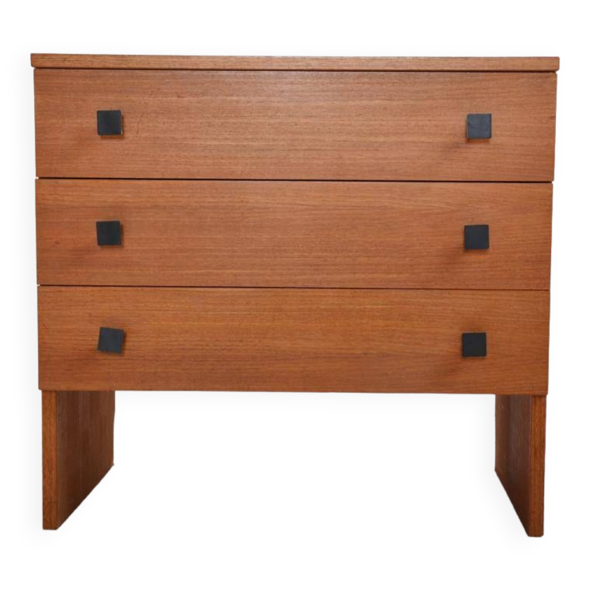 Storage unit dating from the 1950s
