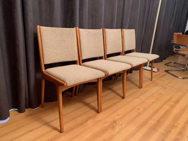 Ensemble de quatre chaises Cane Back conçues par Jens Risom, JO Carlssons, Suède, années 1950