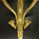 Série de 5 grandes appliques, carquois et têtes de belier, style Louis XVI - bronze