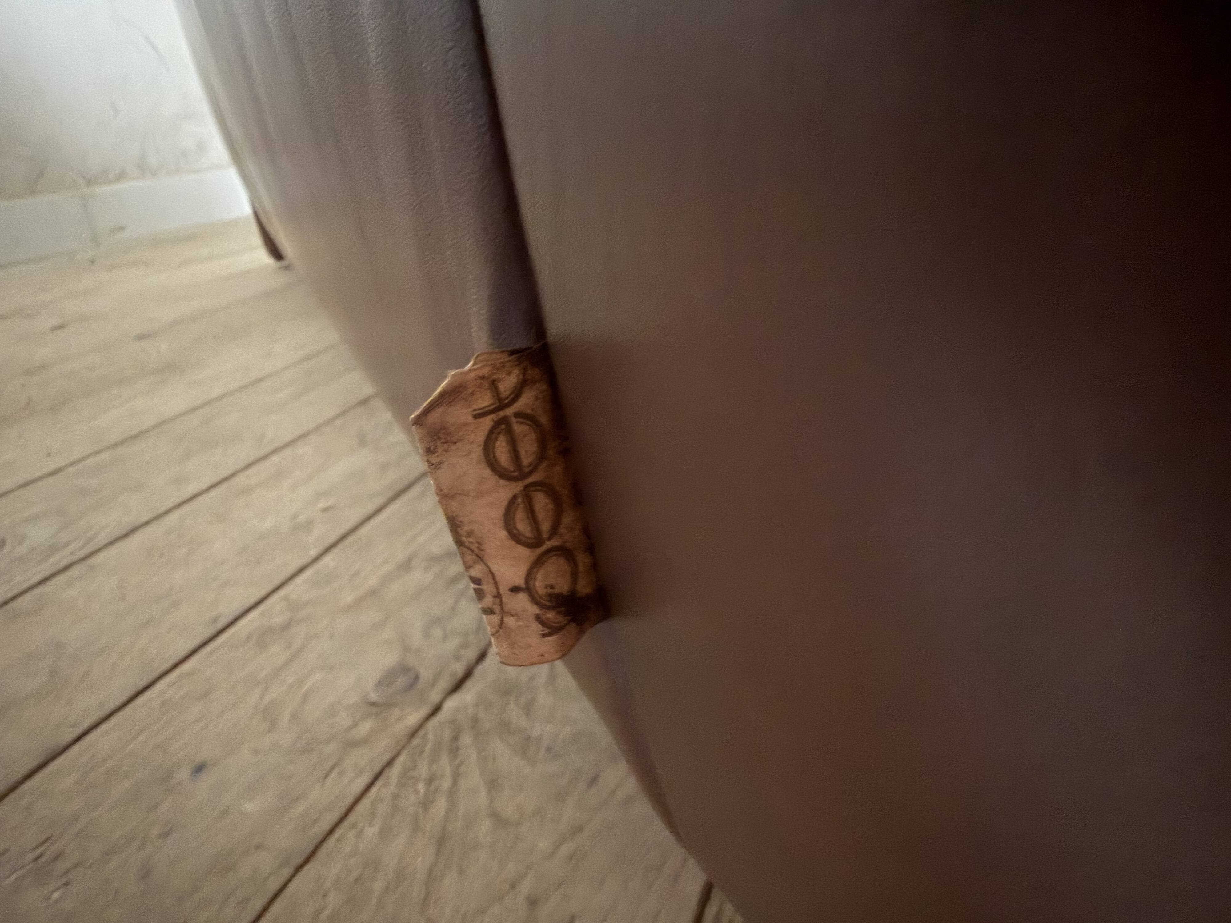 Vintage leather sofa Ligne Roset