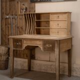 Vinyl record storage cabinet