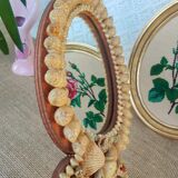 Hand or hanging mirror kitsch shells