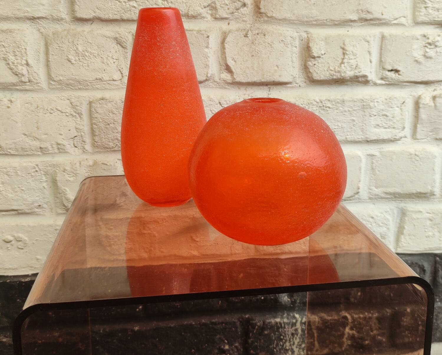 Pair of Murano vases by Seguso - Vintage Corroso glass in orange.