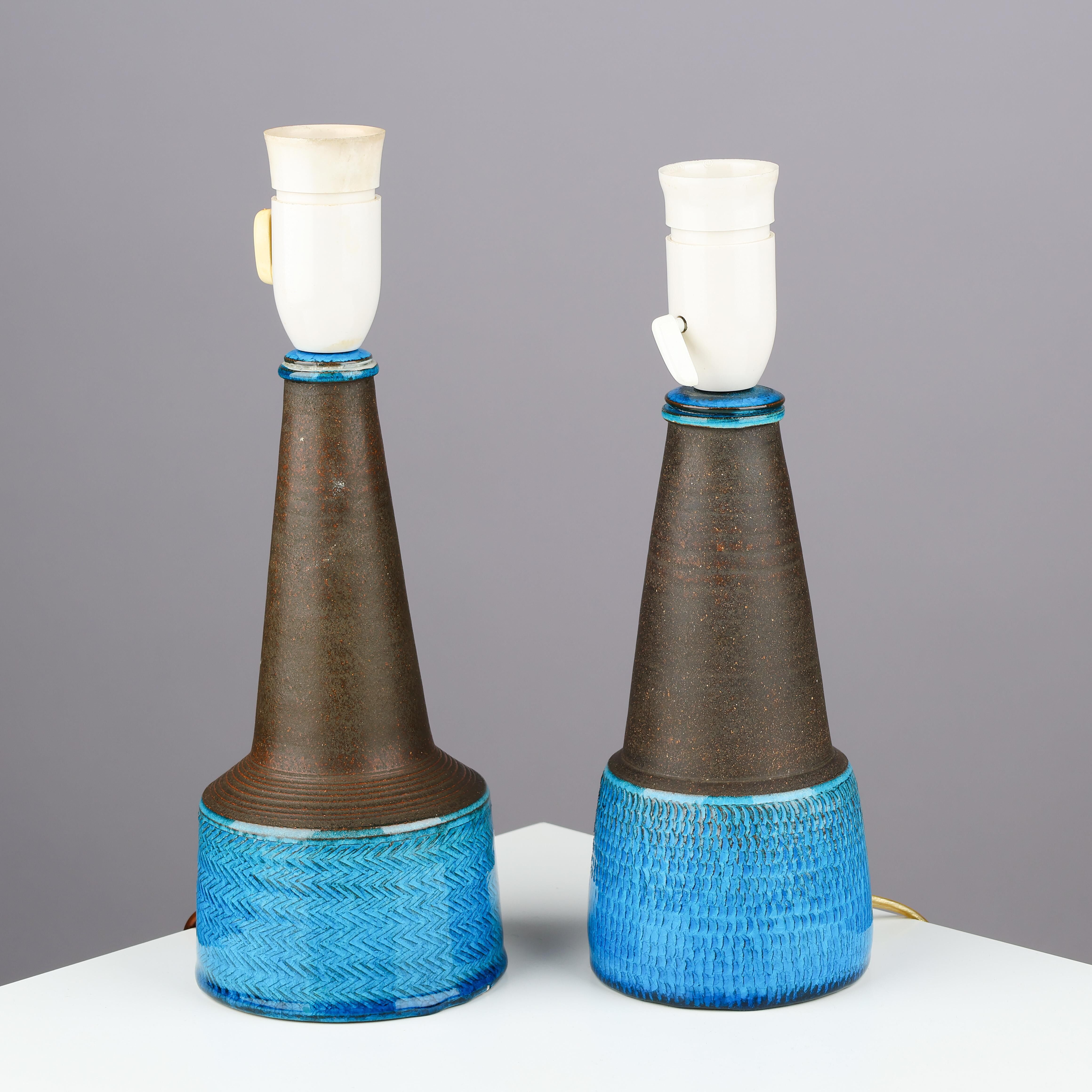 Nils Kahler ceramic table lamp by Herman A. Kähler, Denmark, 1960 signed.
