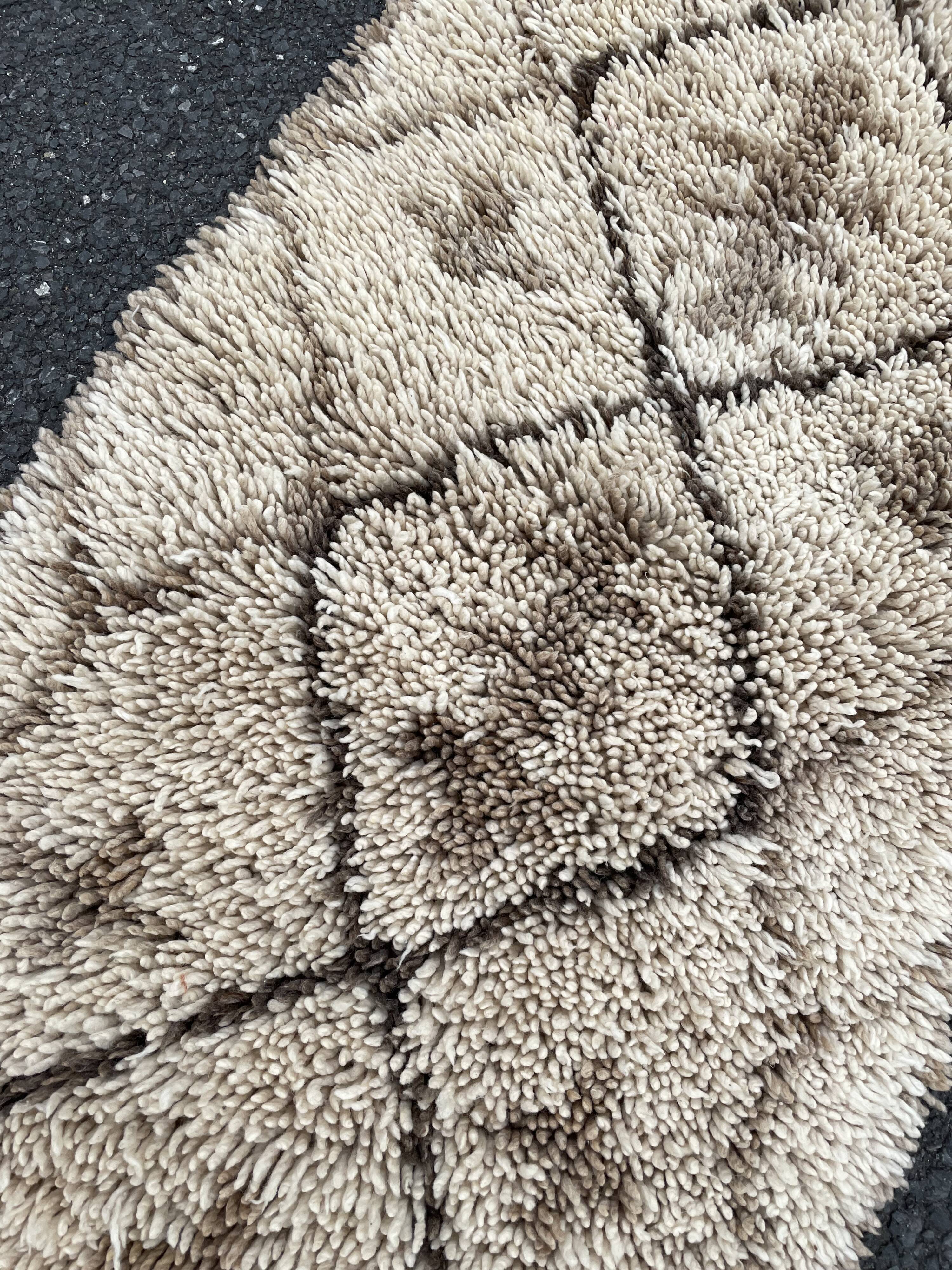 Moroccan berber carpet Beni Ouarain 65x200 cm