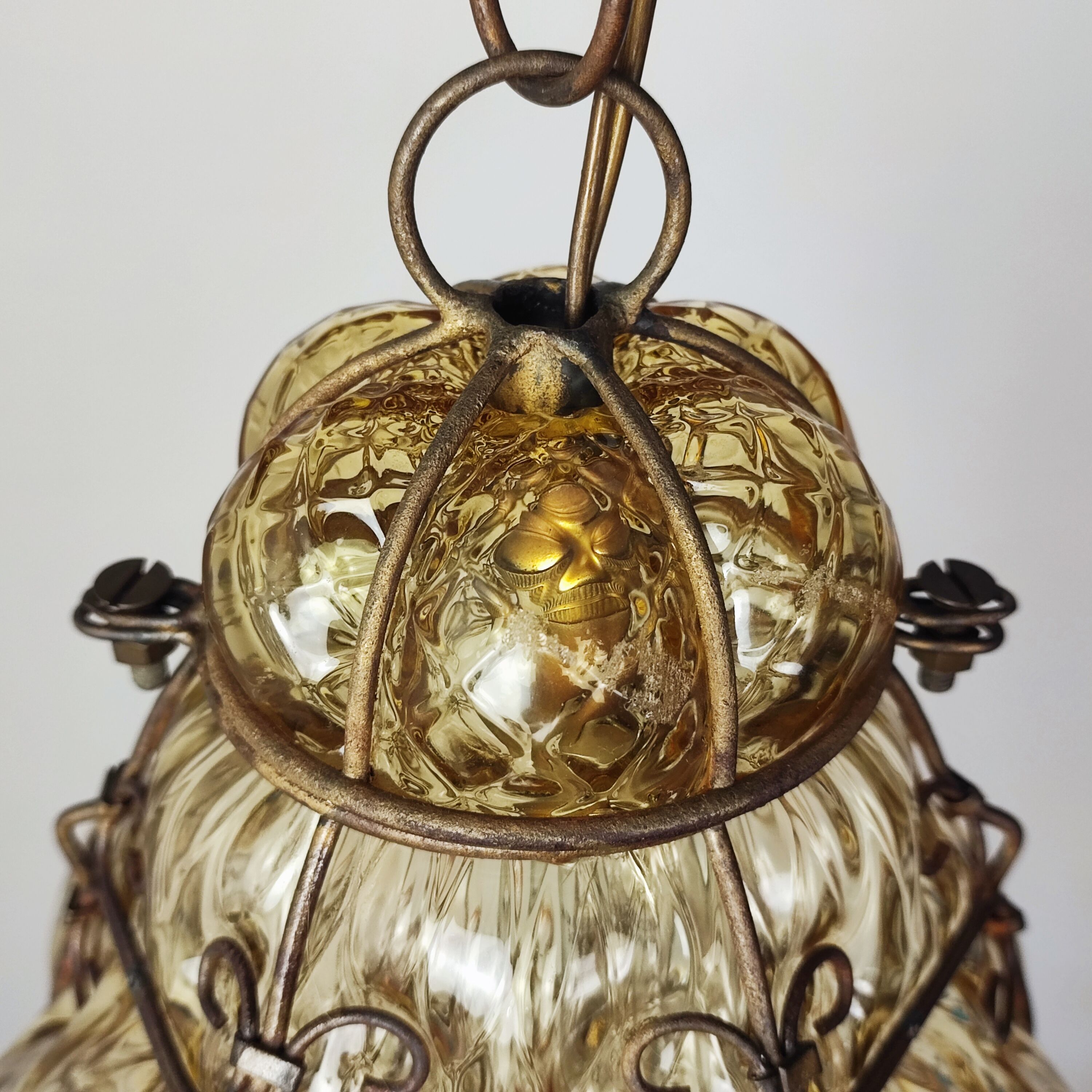 Venetian blown glass suspension