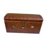 Coffre en bois et cuir