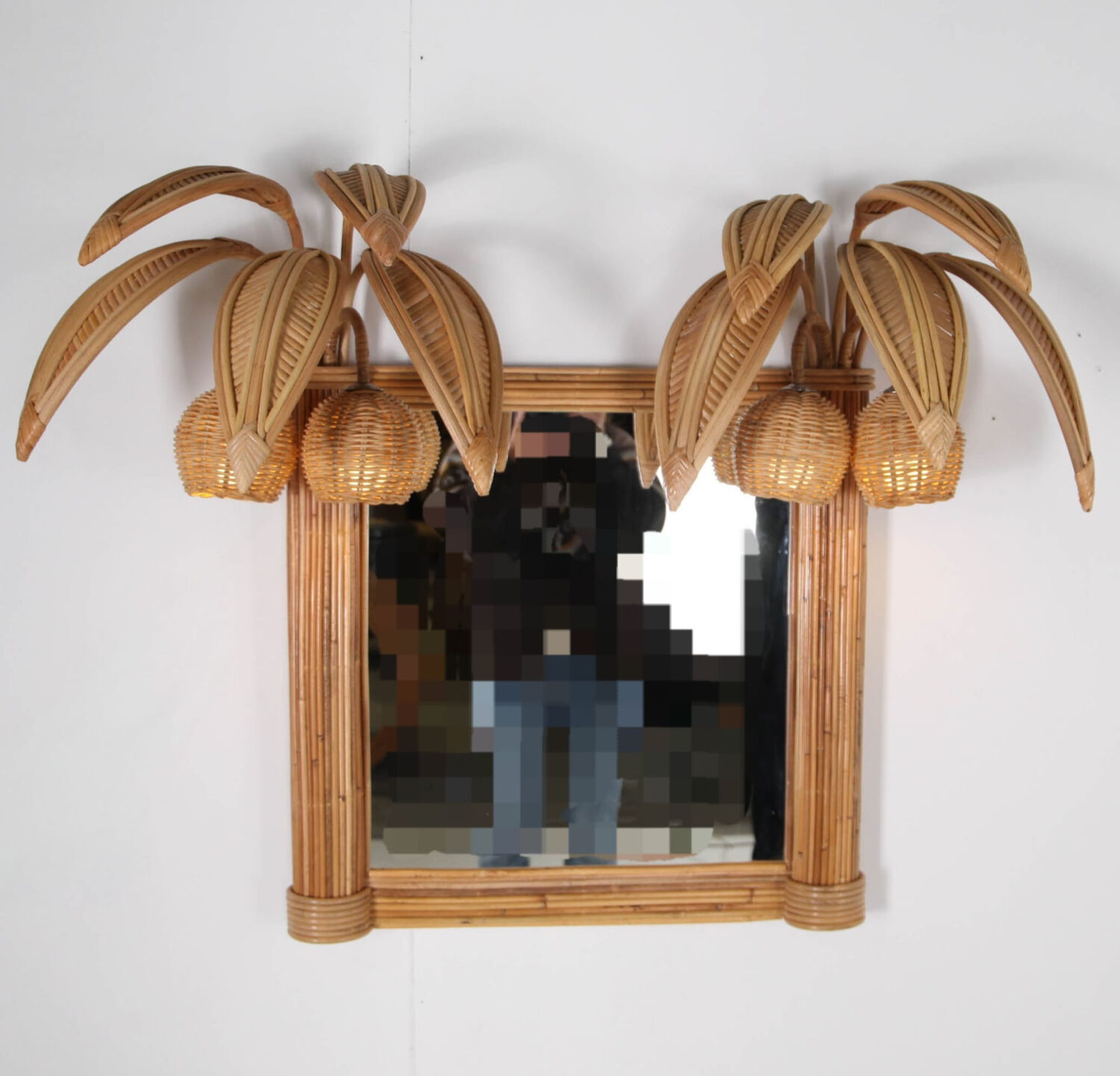Lighted mirror in rattan 100x80cm