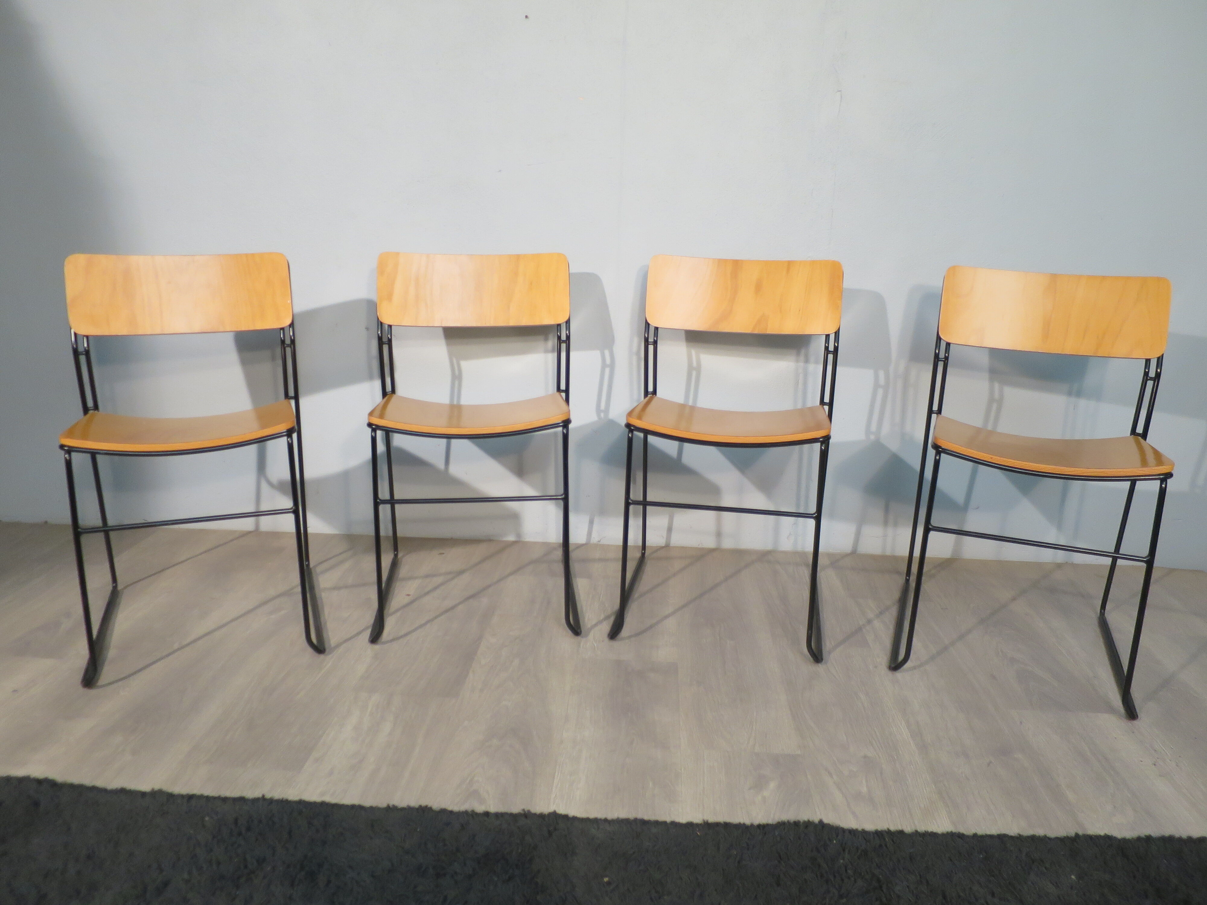 Set of 4 vintage "sultana" chairs