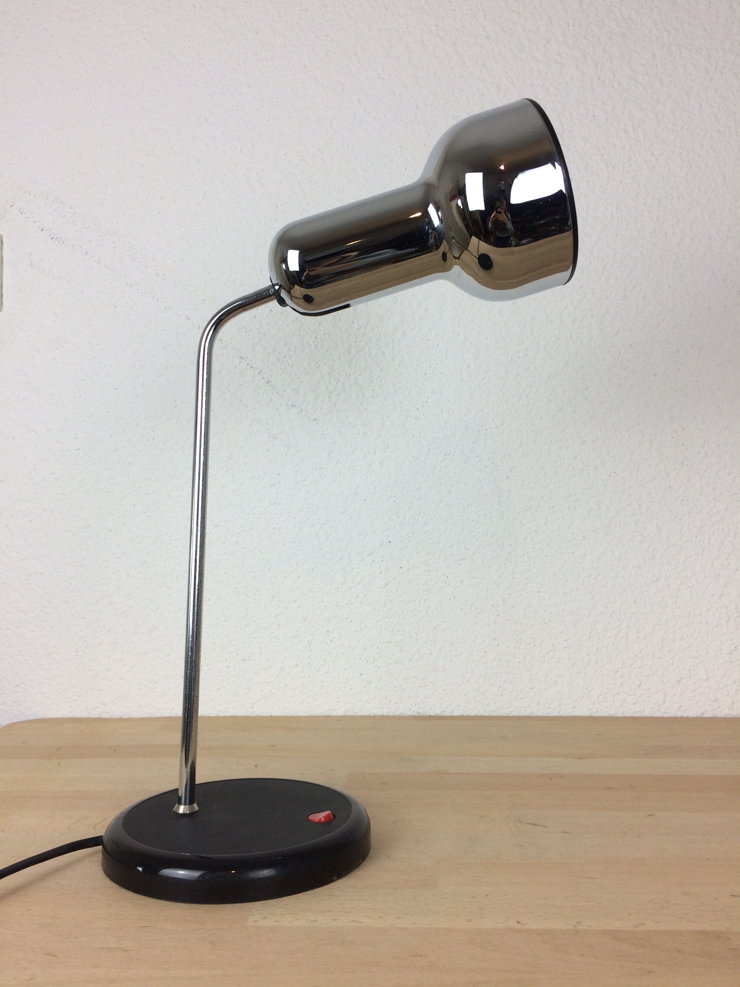 Lampe de bureau chromée