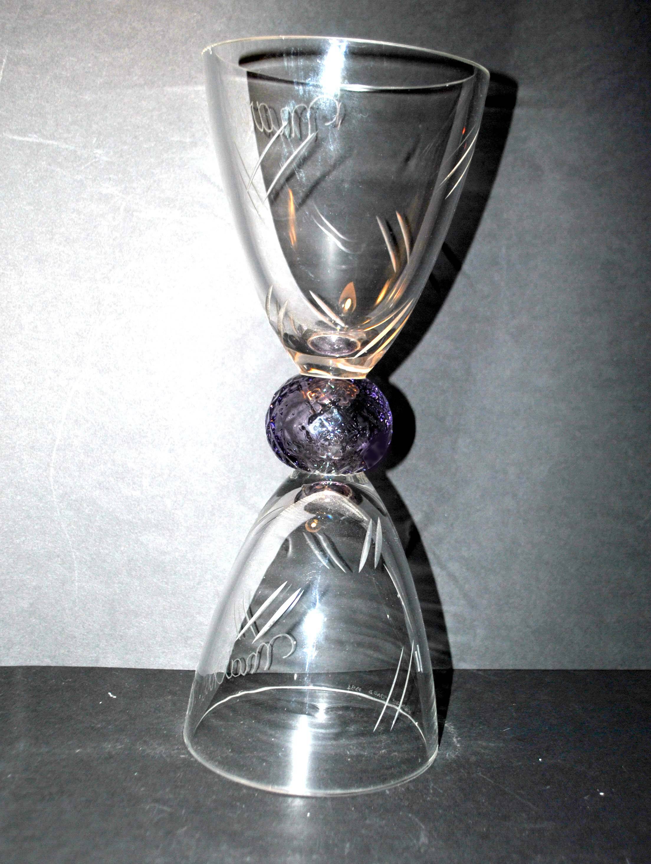 Chalice cup in engraved blown glasses signed Véronique Monod 1994 Contemporary glassmaker Biot