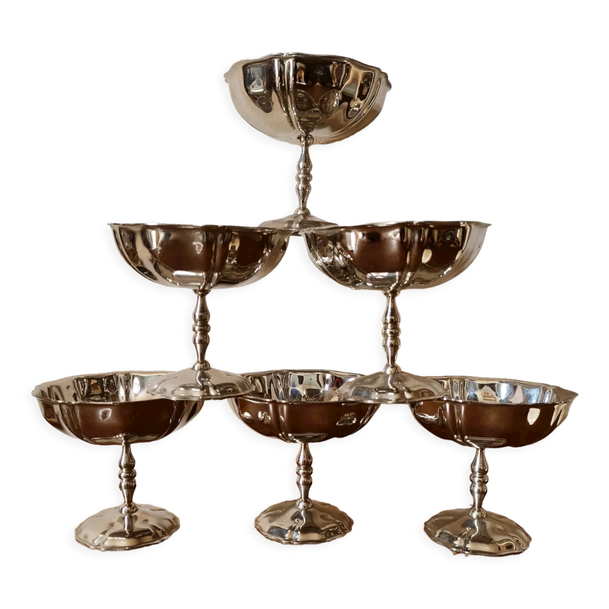 Louis XVI dessert cups in metal