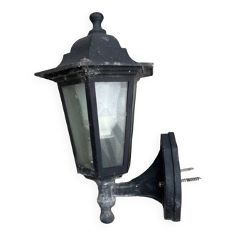 Outdoor lamp