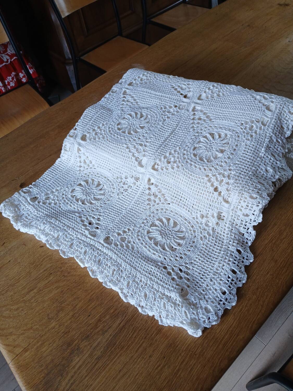 Dessus de lit ancien en crochet fait main