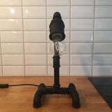 Black metal table lamp
