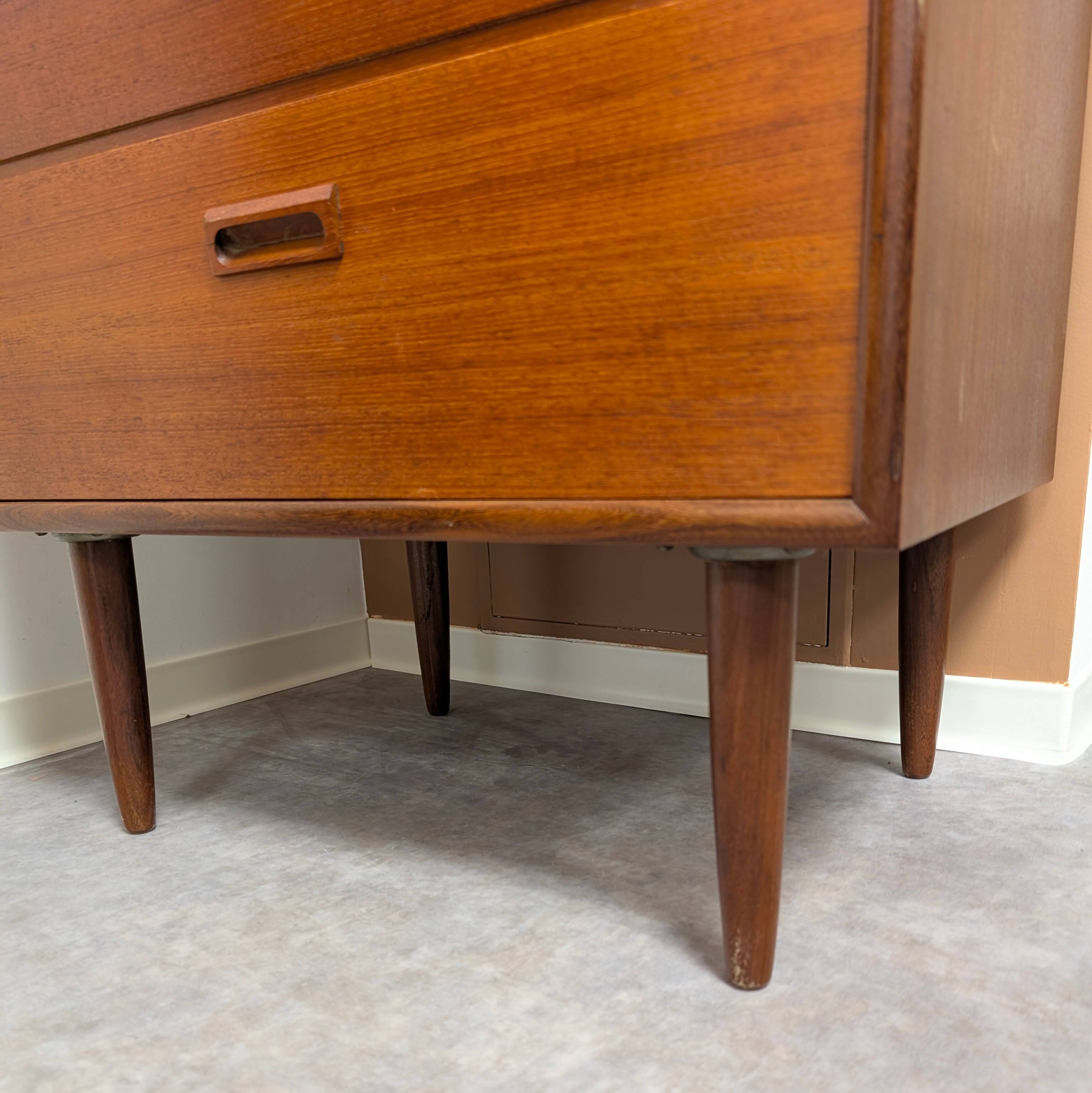 Commode Scandinave en Teck