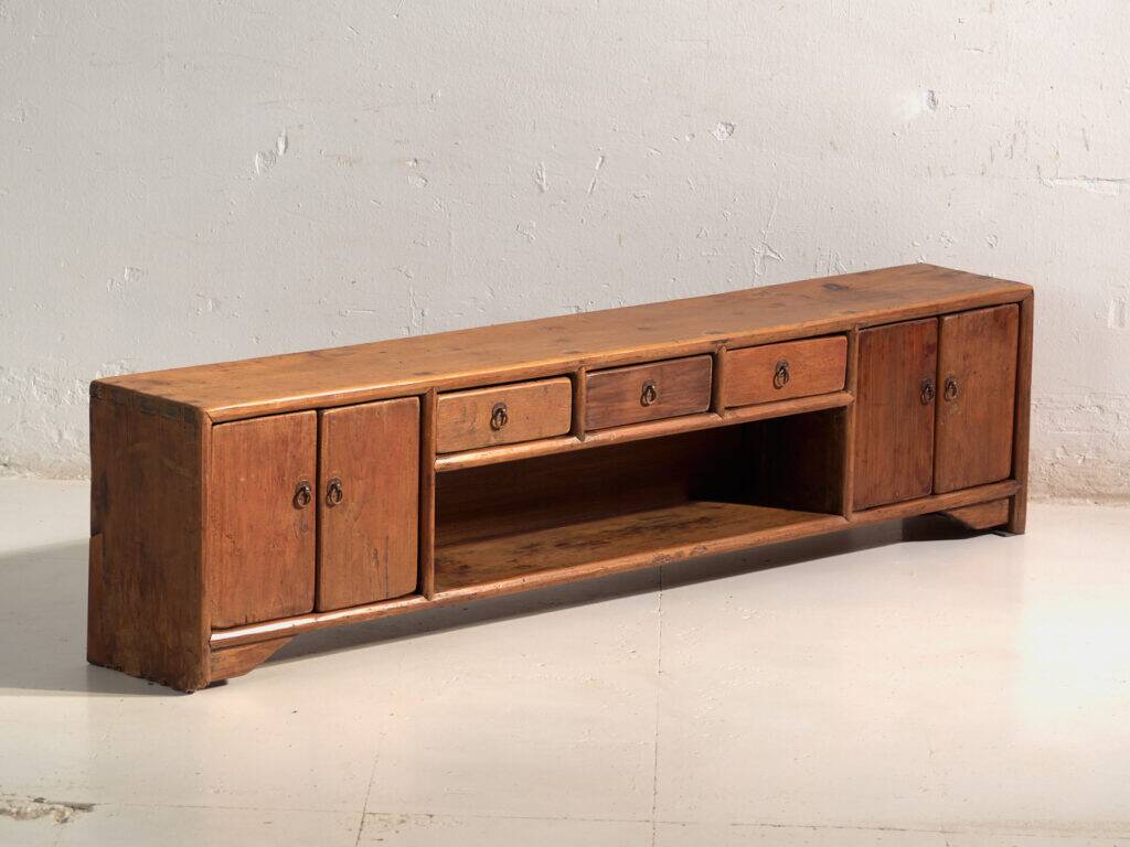 Meuble bas ancien chinois en bois d’orme – Chine, vers 1900