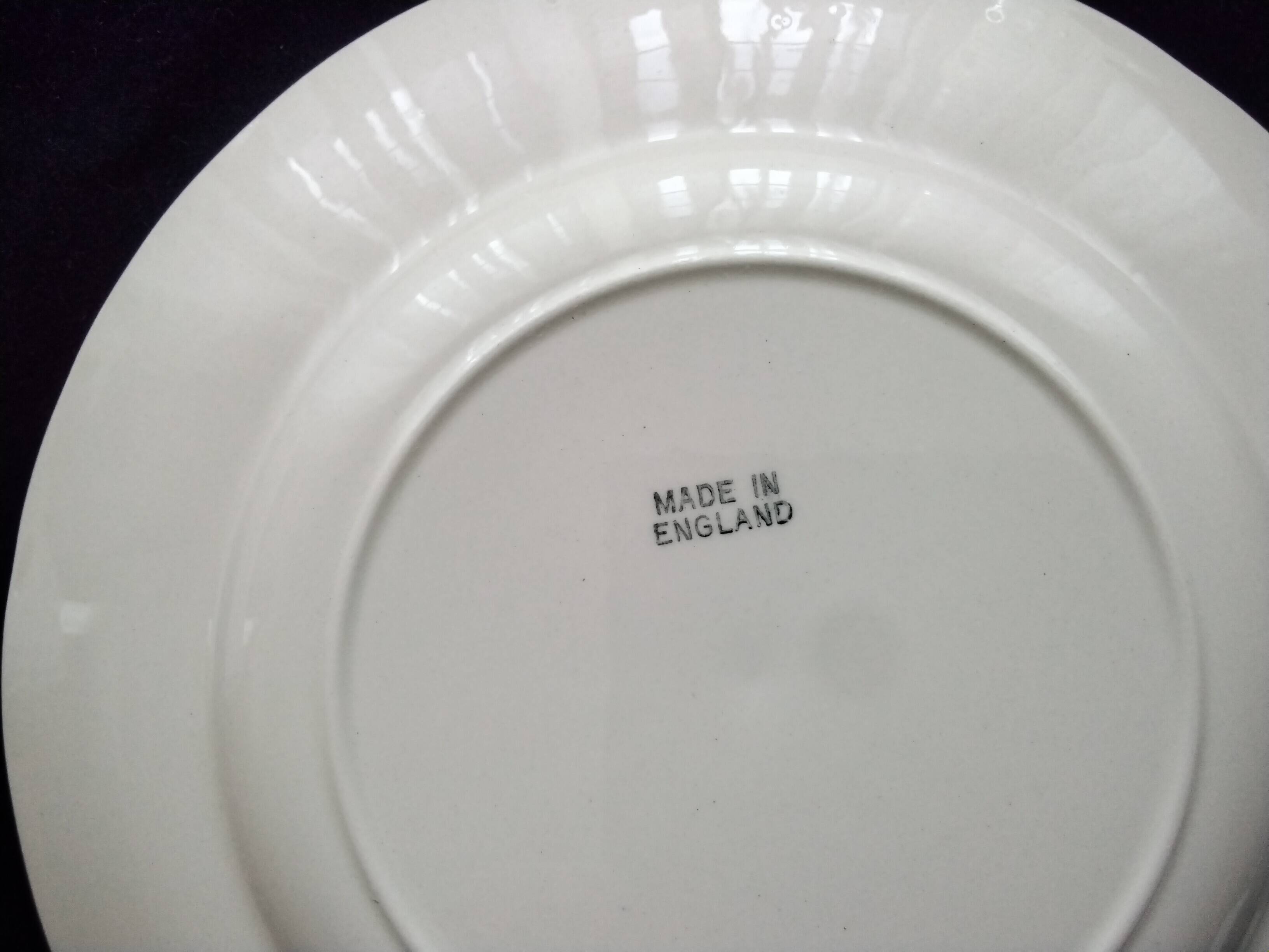 Cake or dessert service in English porcelain 7 pieces