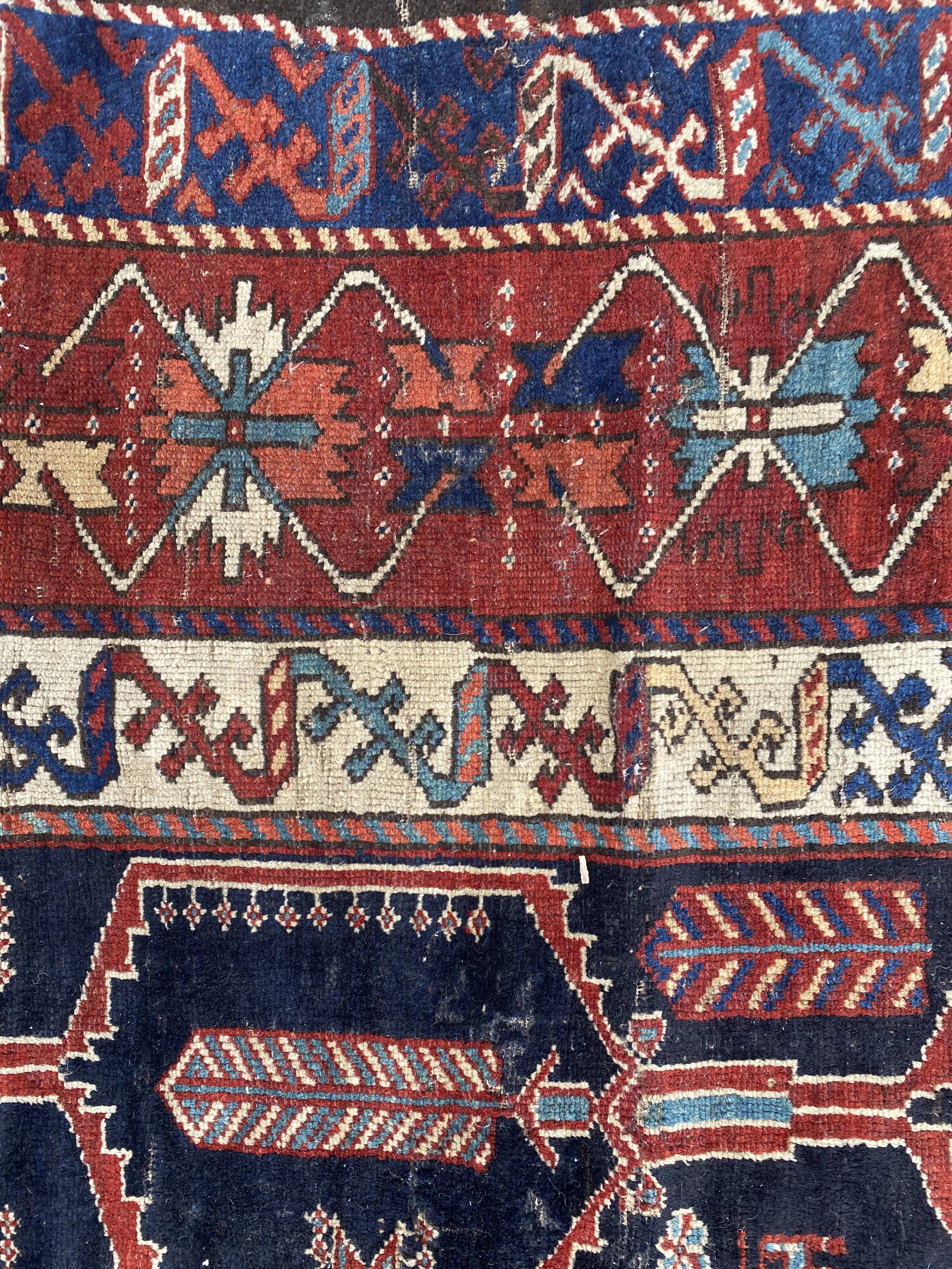 Handmade ancient Persian carpet 158x230cm