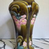 Art Nouveau vase in Barbotine