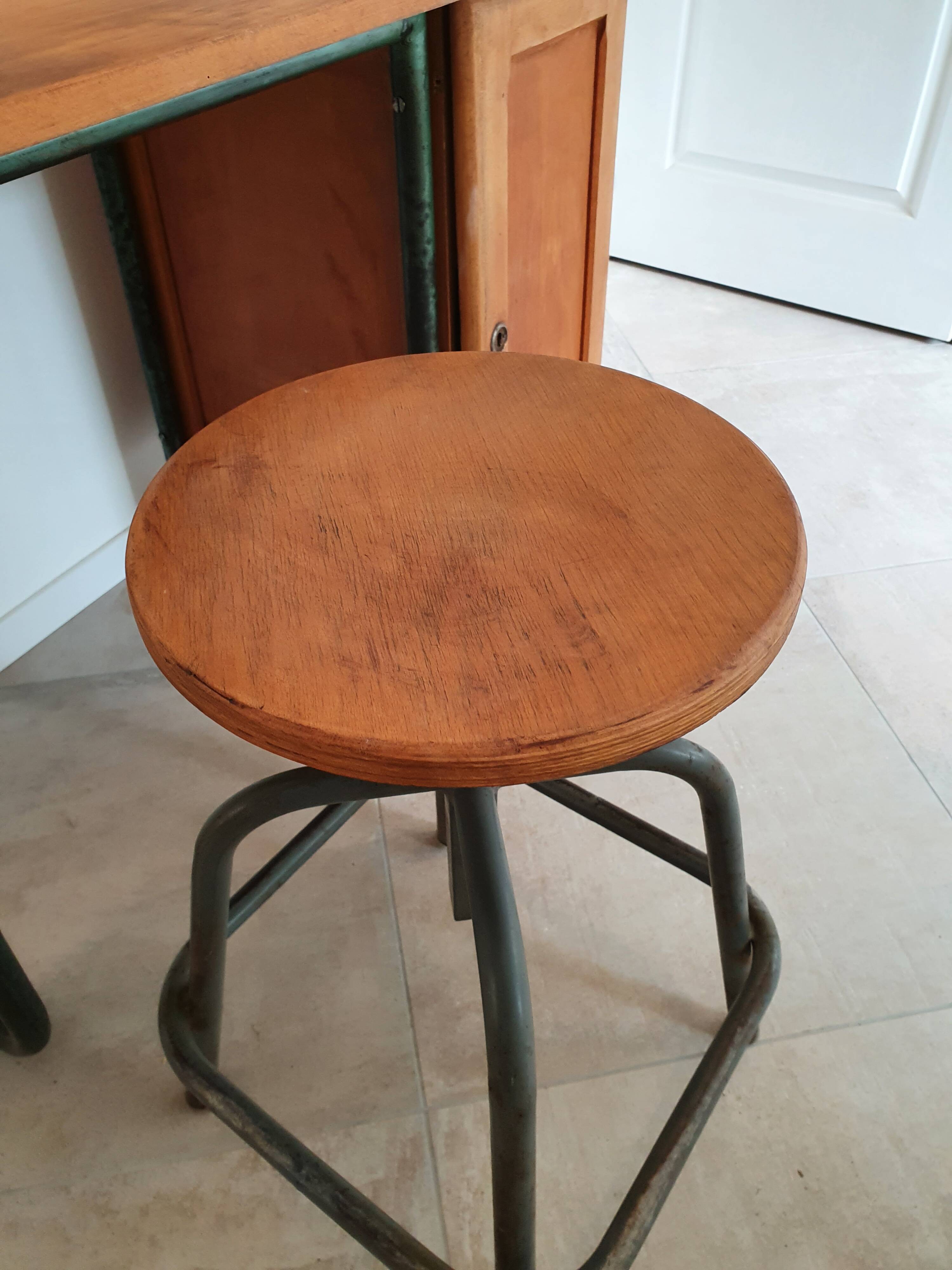 Industrial stool