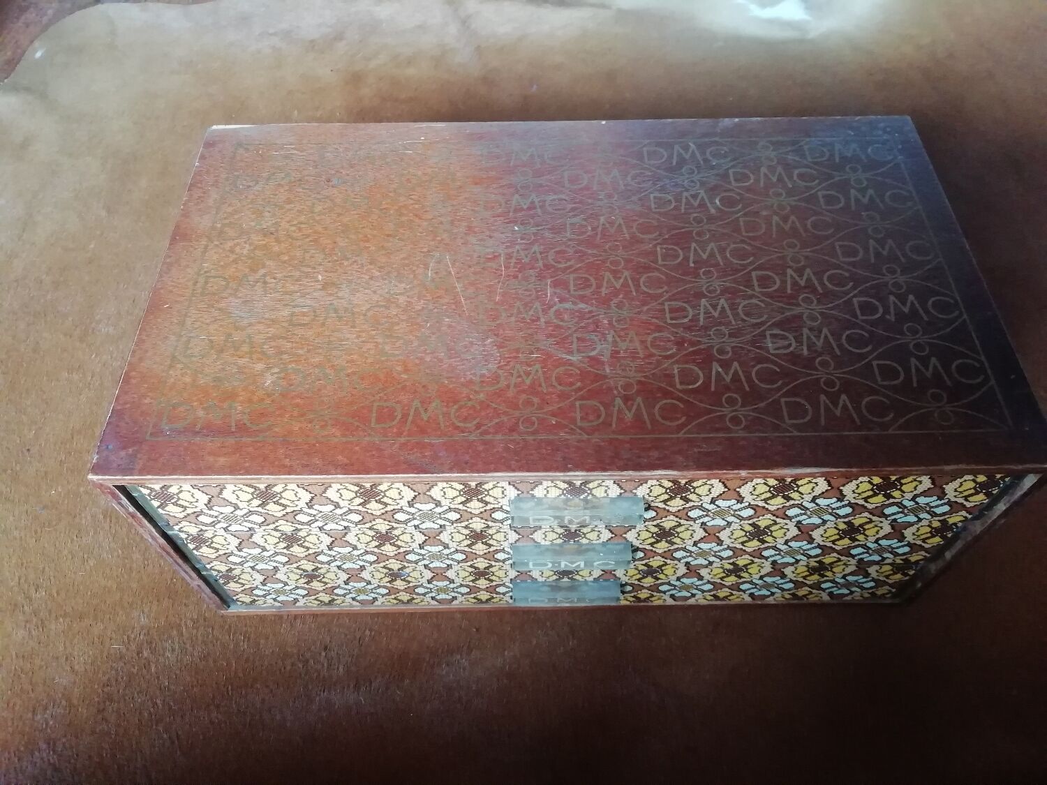 Sewing box dmc