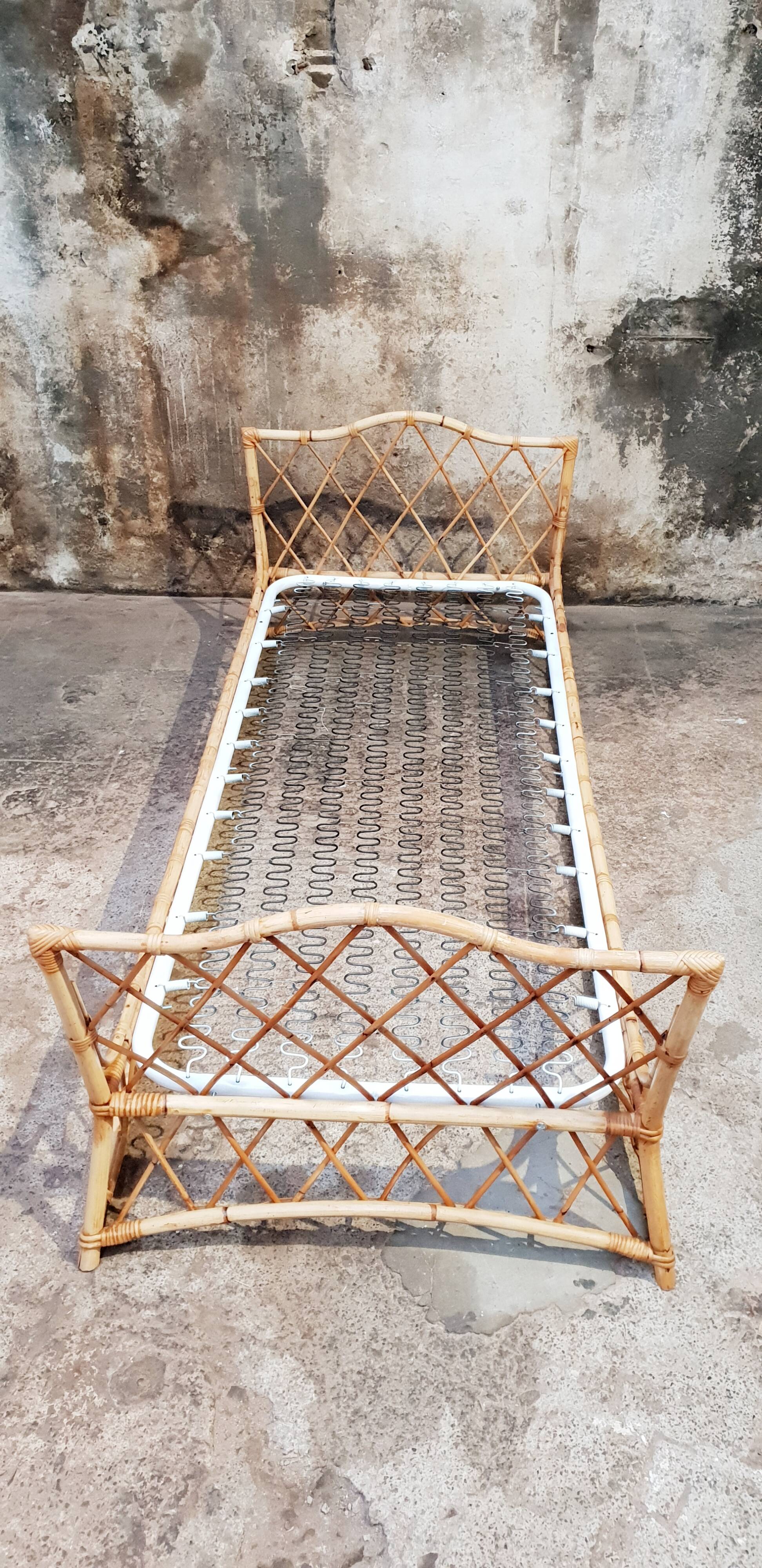 Vintage rattan bed